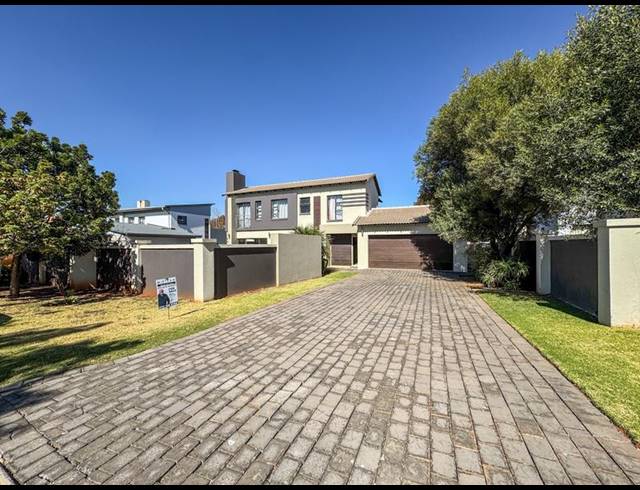 3 BEDROOM HOUSE FOR SALE IN MIDSTREAM RIDGE